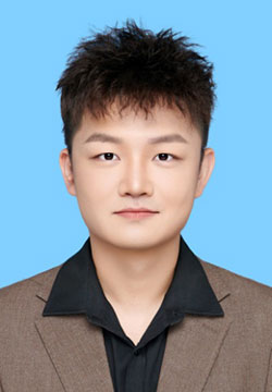 钱哲-new.jpg 钱哲-new.jpg