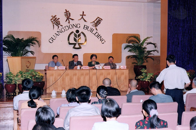 04.jpg 04.jpg